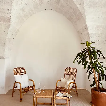 Apart Otel Masseria Canai 3*